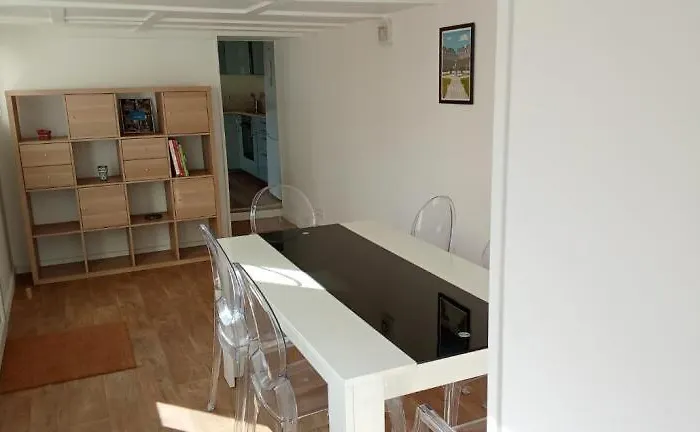 Villa In